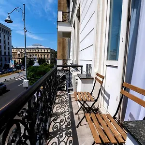 Ultracentral Cozy On Calea Victoriei With Amazing View Апартаменты Бухарест