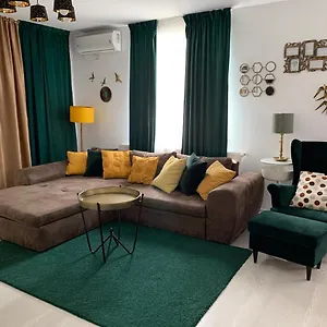 Villagrey Вилла Tunari