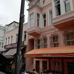 Апартаменты Ada House